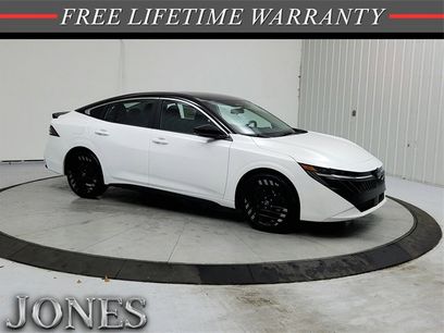 New 2026 Nissan Sentra SR w/ Floor Mat Package