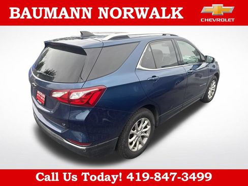 Used 2019 Chevrolet Equinox LT w/ Sun & Navigation Package FWD image 4