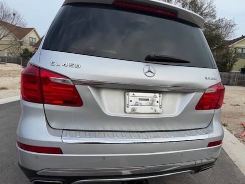 Used 2015 Mercedes-Benz GL 450 4MATIC image 15