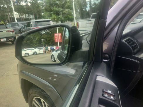 Certified 2019 Toyota 4Runner Limited image 13