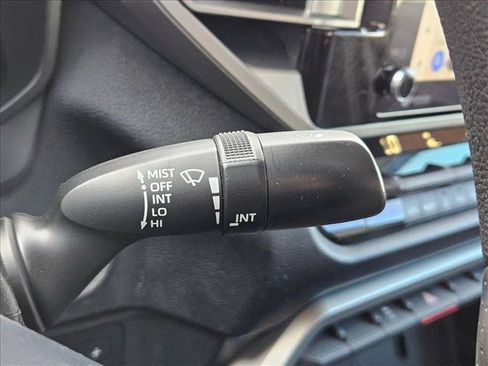 Used 2022 Toyota Tundra SR5 AWD/4WD image 26