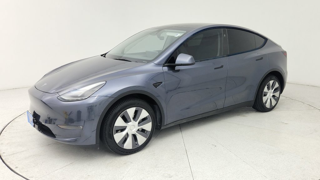 Used 2023 Tesla Model Y Long Range AWD/4WD image 3