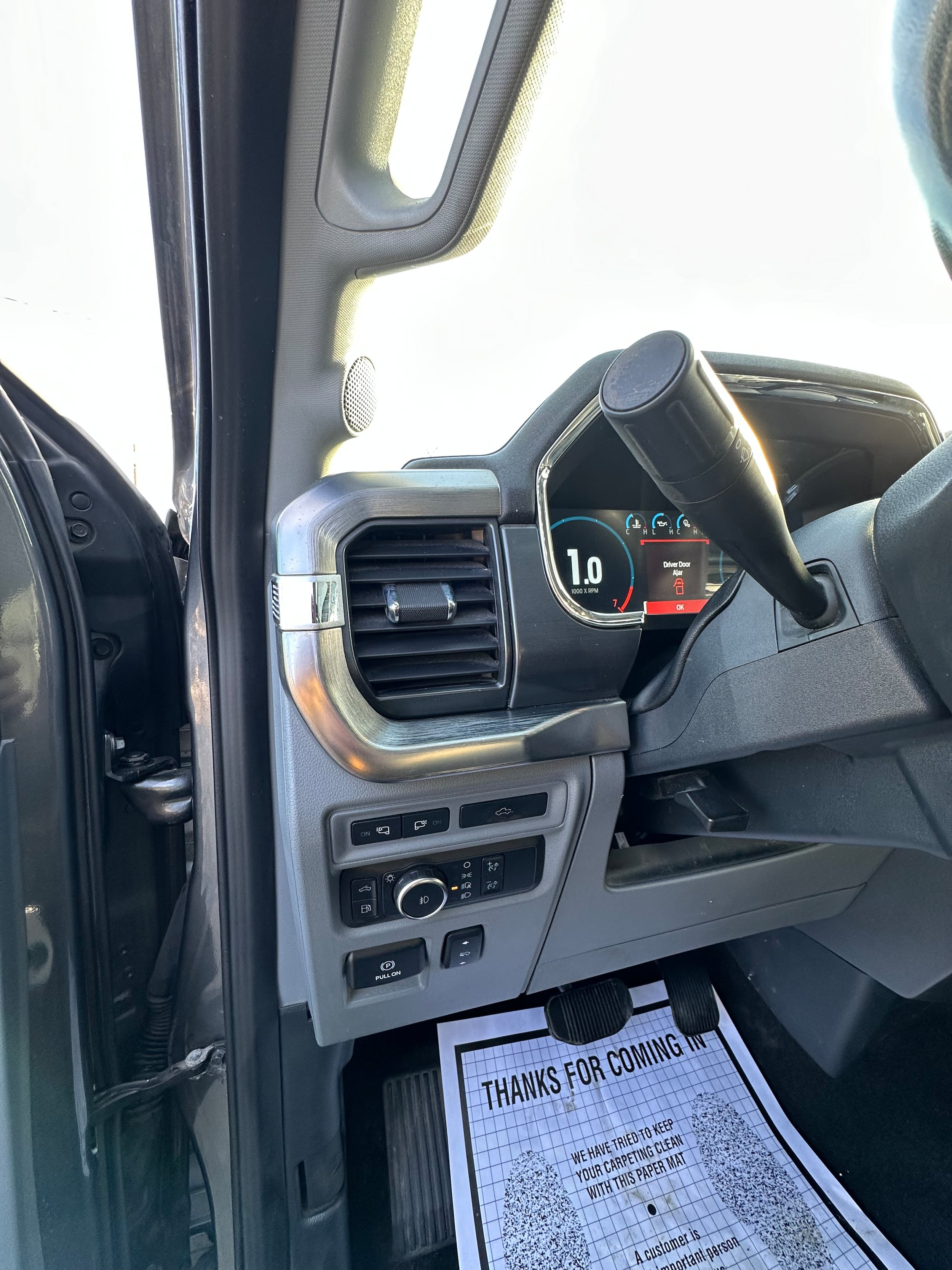 Used 2022 Ford F150 Lariat AWD/4WD image 10