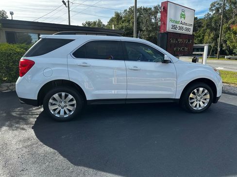 Used 2011 Chevrolet Equinox LT w/ Driver Convenience Package image 8