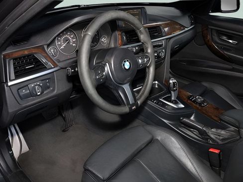Used 2015 BMW 328i Sedan RWD image 17