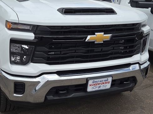 New 2025 Chevrolet Silverado 2500 W/T AWD/4WD image 6