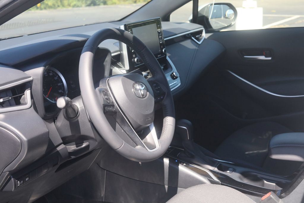 Certified 2021 Toyota Corolla SE FWD image 14