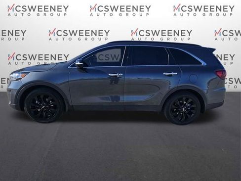 Used 2020 Kia Sorento S image 2