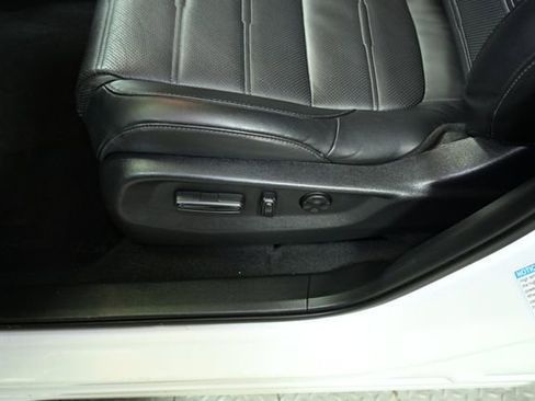 Used 2021 Honda CR-V EX-L image 50