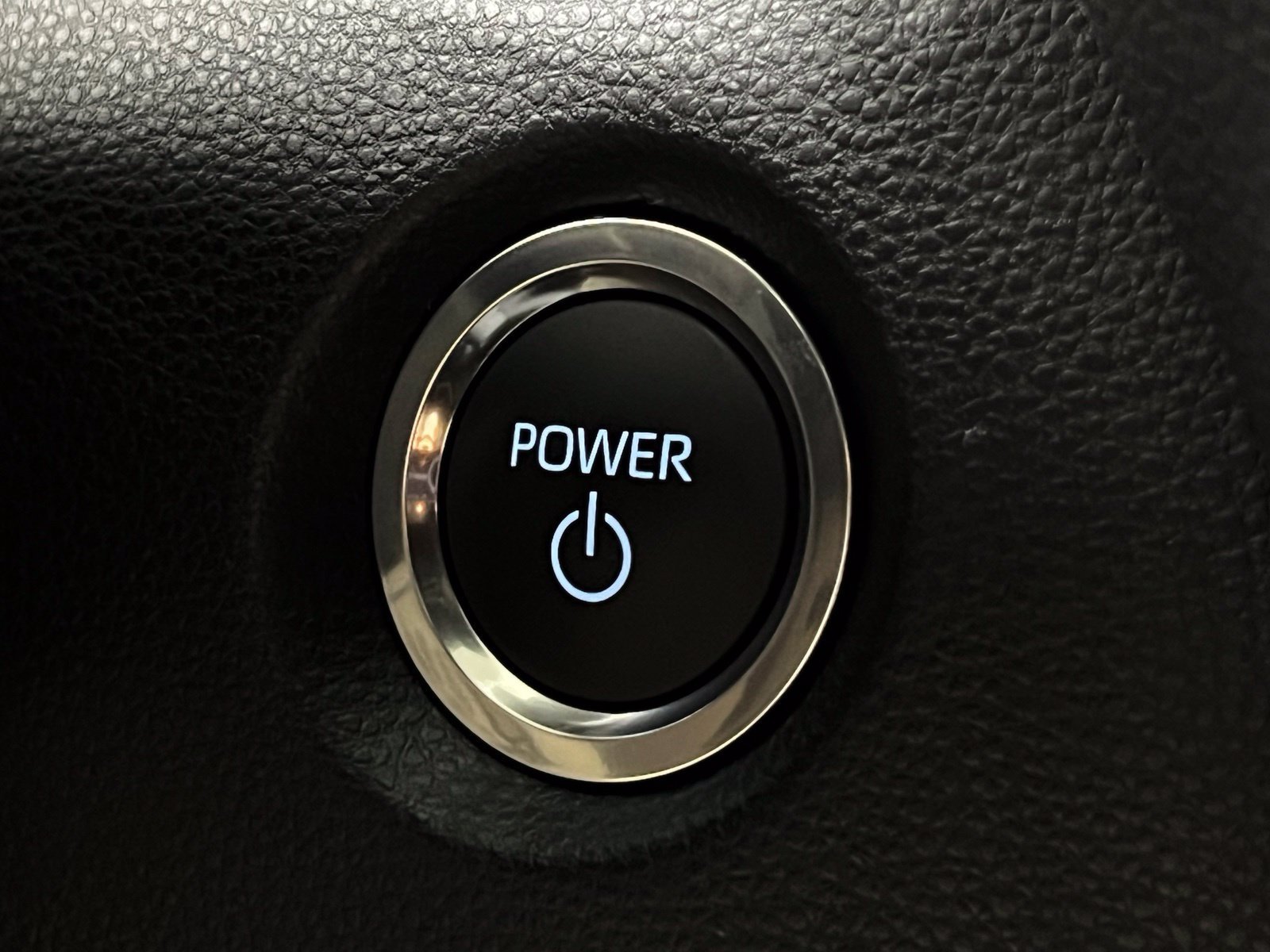 Used 2026 Toyota Corolla SE FWD image 19