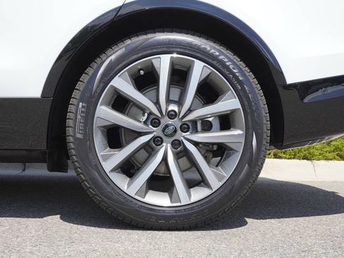 New 2026 Land Rover Discovery Dynamic SE AWD/4WD image 33