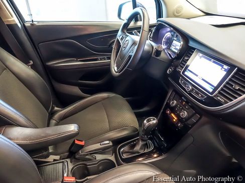 Used 2018 Buick Encore Preferred FWD image 26