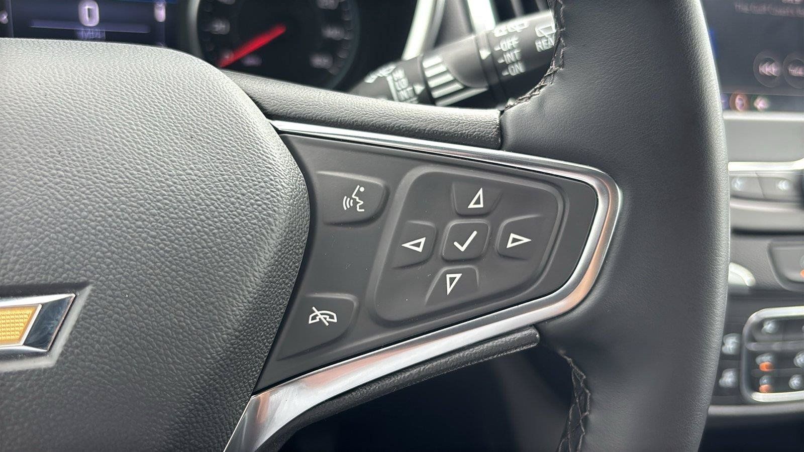 Certified 2024 Chevrolet Equinox LT AWD/4WD image 30
