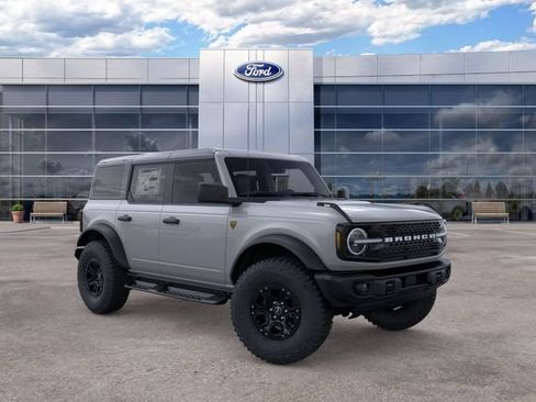 New 2026 Ford Bronco Badlands w/ Sasquatch Package AWD/4WD image 7