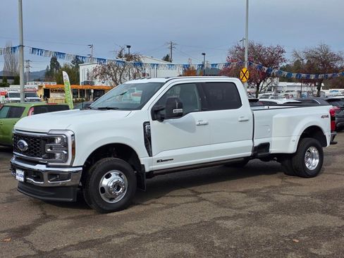 New 2025 Ford F350 Lariat w/ Lariat Ultimate Package image 27