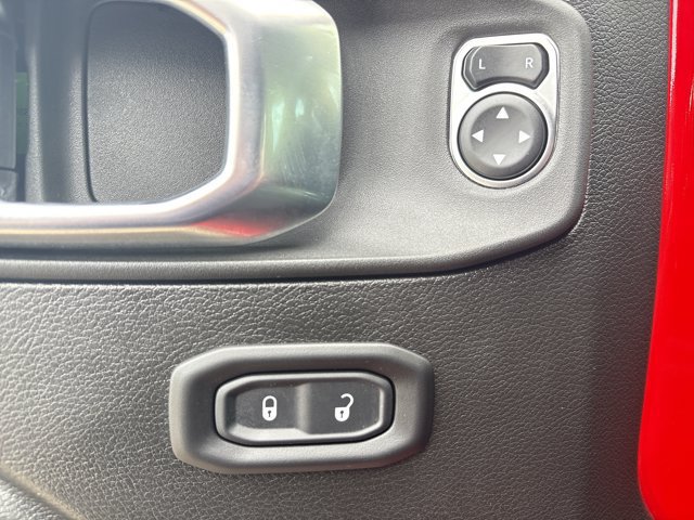 Used 2026 Jeep Wrangler Unlimited Sport AWD/4WD image 16