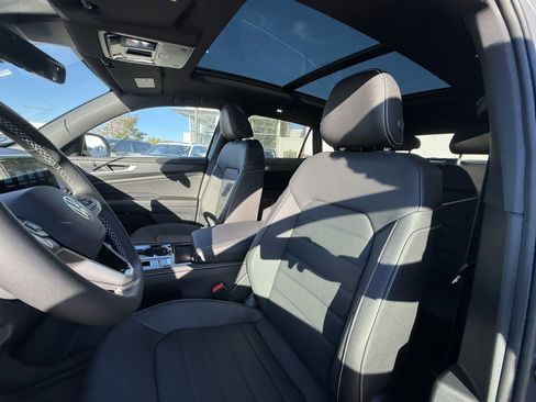 New 2026 Volkswagen Atlas Cross Sport SEL image 12