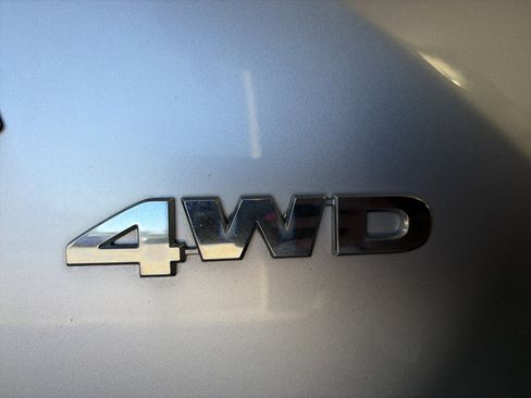 Used 2010 Honda CR-V EX image 26