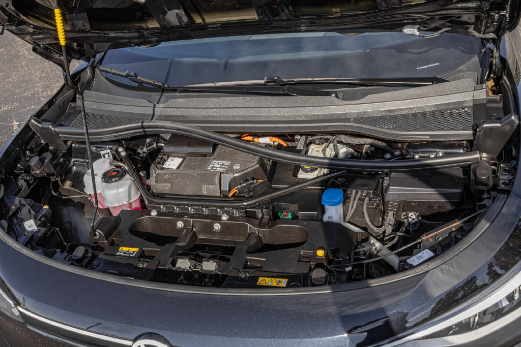Certified 2023 Volkswagen ID.4 Pro RWD image 34
