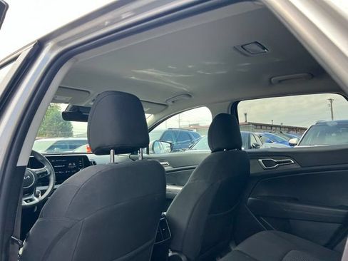 Certified 2023 Kia Sportage LX AWD/4WD image 13