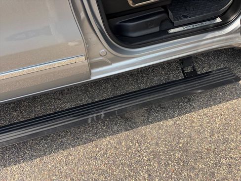 Used 2020 RAM 1500 Limited AWD/4WD image 8