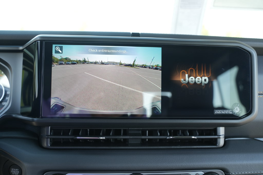 New 2026 Jeep Gladiator Sport AWD/4WD image 25