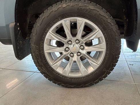 Used 2019 Chevrolet Silverado 1500 LTZ w/ LTZ Plus Package image 20