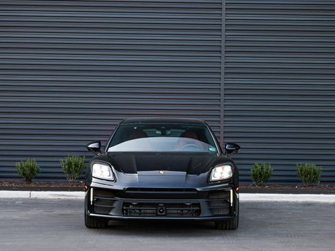 New 2026 Porsche Panamera 4 image 10