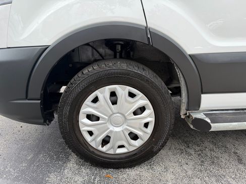 Used 2025 Ford Transit 250 Low Roof w/ Exterior Upgrade Package RWD image 9