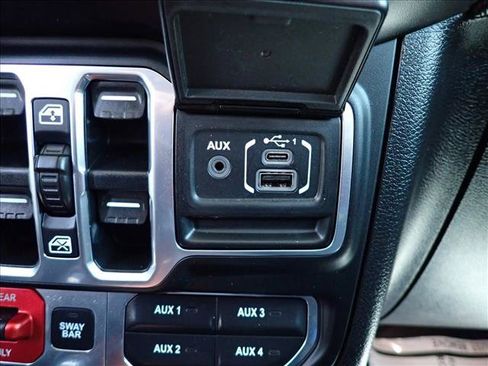 Used 2020 Jeep Wrangler Unlimited Rubicon AWD/4WD image 19