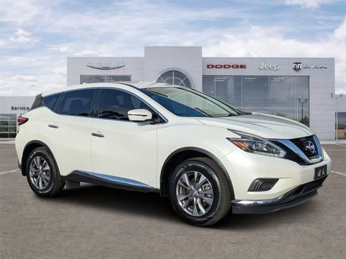 Used 2018 Nissan Murano S w/ Cargo Package FWD image 1