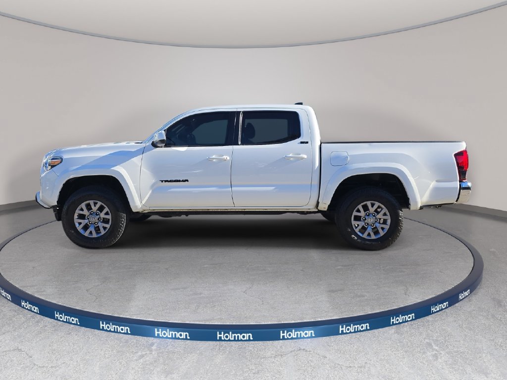 Used 2019 Toyota Tacoma SR5 RWD image 9