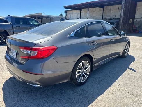Used 2019 Honda Accord Hybrid image 5