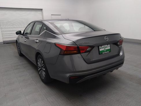 Used 2023 Nissan Altima 2.5 SV image 5