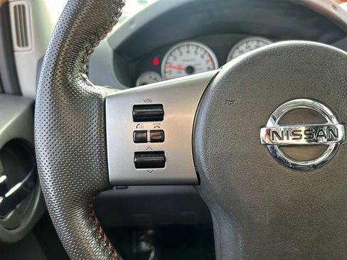 Used 2012 Nissan Xterra PRO-4X w/ Pro-4x Leather Pkg image 11