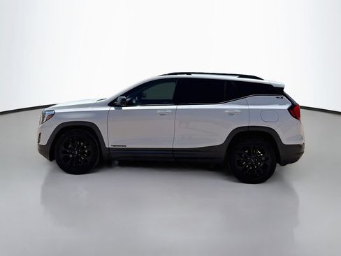 Used 2020 GMC Terrain SLE w/ Elevation Edition FWD image 4