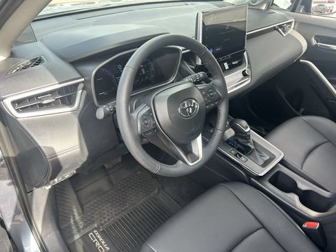 Used 2026 Toyota Corolla Cross XLE w/ Convenience Package AWD/4WD image 20