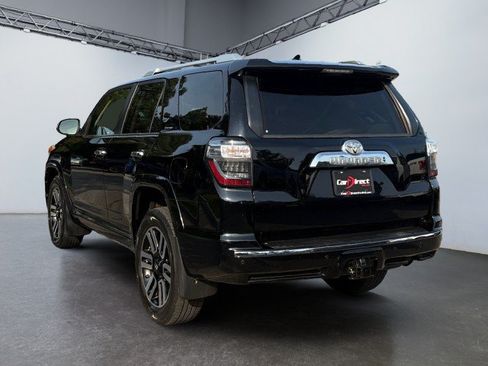 Used 2019 Toyota 4Runner Limited AWD/4WD image 5