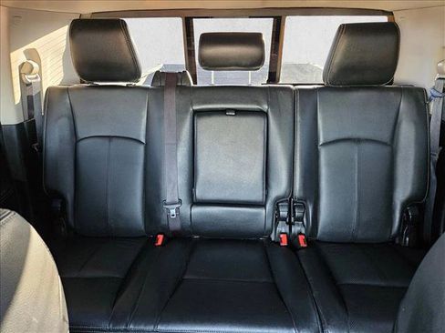 Used 2018 RAM 2500 Laramie w/ Sport Appearance Group image 15