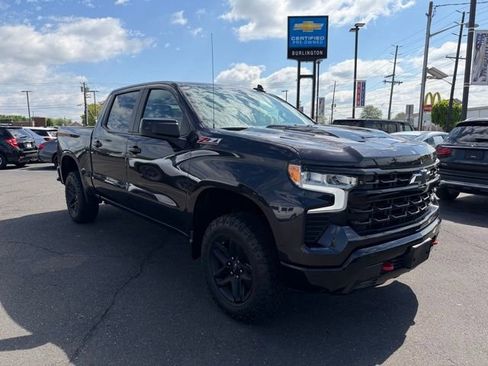 Used 2023 Chevrolet Silverado 1500 LT Trail Boss w/ Protection Package AWD/4WD image 1