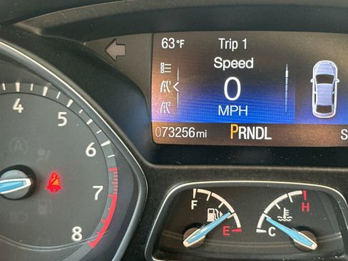 Used 2017 Ford Focus SE image 24