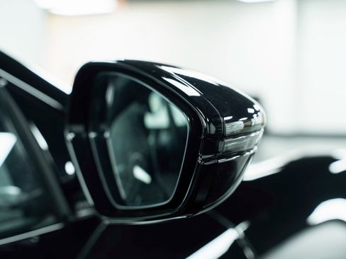 New 2025 Lotus Emira image 13