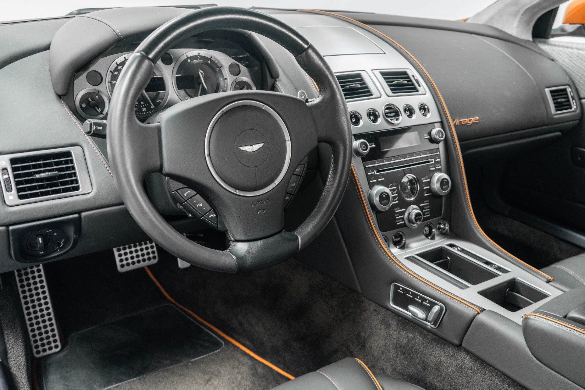 Used 2012 Aston Martin Virage Coupe RWD image 13