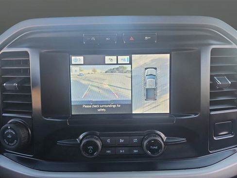 Used 2023 Ford F150 XLT w/ XTR Package image 8