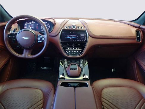 Used 2021 Aston Martin DBX image 35