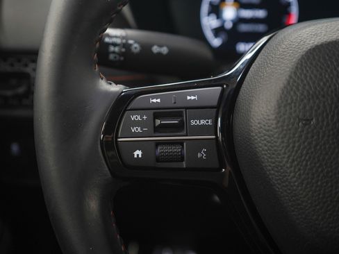 Used 2024 Honda HR-V Sport image 26