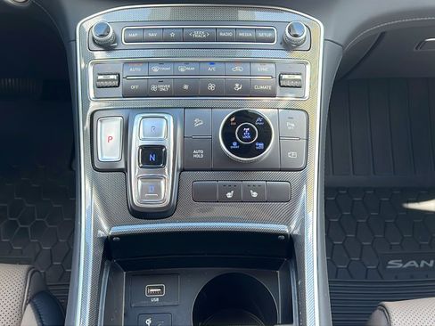 Certified 2023 Hyundai Santa Fe SEL Premium AWD/4WD image 18