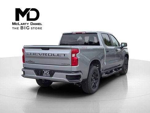 New 2026 Chevrolet Silverado 1500 Custom w/ Turbomax Blackout Package image 5