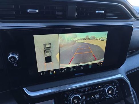 Used 2023 GMC Sierra 1500 Denali w/ Technology Package image 21