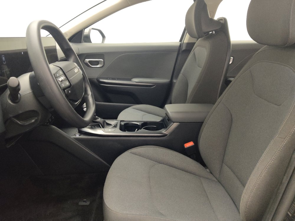 Used 2025 Kia K4 FWD image 17